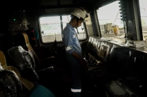 Progres Stasiun KA Cepat...