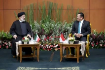Momen Presiden Iran...