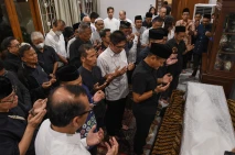 Jenazah Mantan Menteri...