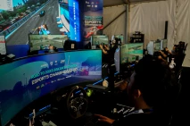 Keseruan Balap Formula...