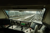 Menjajal LRT Jabodebek...