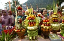 Ritual Ruwat Bumi di...