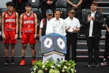 Presiden Jokowi Resmikan...