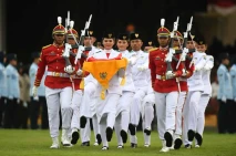 Upacara Penurunan Bendera...