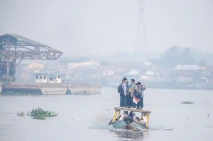 Semangat Siswa di Palembang...