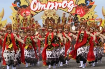 Festival Gandrung Sewu,...