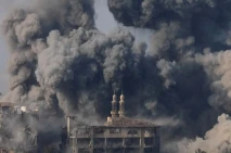 Rudal Israel Terus Hantam...
