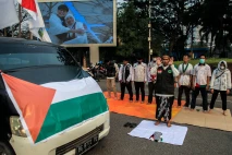 Salat Gaib di Aksi Solidaritas...