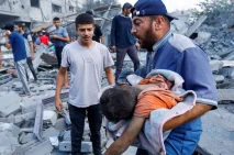 Israel Hancurkan Rumah...