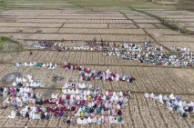 Warga Ciamis Gelar Salat...