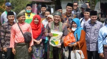 Santunan Zakat di Ujung...