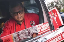 Sekjen PDIP Tanggapi...