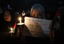 Aksi Mendukung Pembebasan...