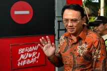 Ahok Diperiksa KPK Terkait...