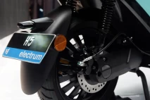 Electrum Luncurkan Motor...