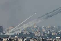 Gaza Kembali Diserang,...