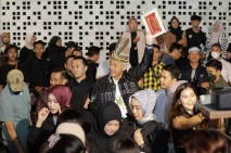 Ganjar Pemimpin yang...