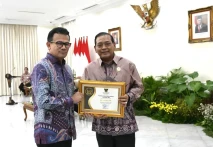 Bank BTN Raih Penghargaan...