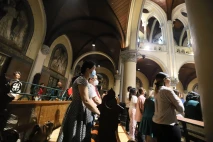 Misa Malam Natal di...