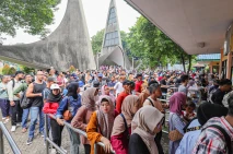 Libur Tahun Baru 2024,...