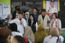 Peduli Rakyat Kecil,...