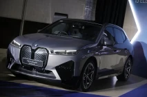 BMW Indonesia Luncurkan...