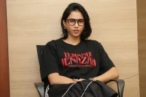 Potret Cantik Si Pemandi...