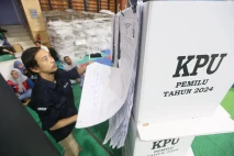 Begini Kesibukan Rekapitulasi...