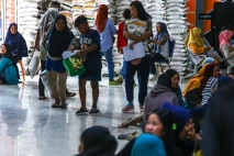 Potret Pembagian Bantuan...