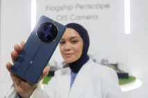 Peluncuran realme 12...