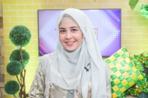 Potret Cantik Risty...