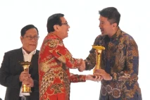 Dirut BTN Raih Penghargaan...