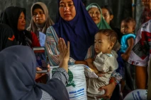 Potret Pembagian Bantuan...