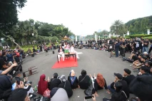 Aksi Kamisan ke-815,...