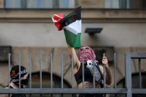 Demonstran Pro-Palestina...