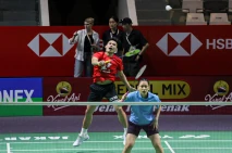 Melihat Persiapan Pebulutangkis...