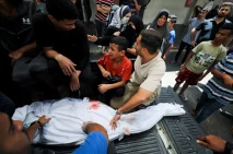 45 Warga Palestina di...