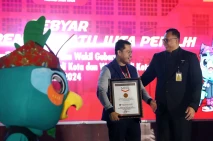KPU Jatim Pecahkan Rekor...