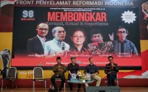 Diskusi Publik Membongkar...