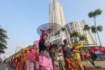 Parade Sambut Hari Kebaya...