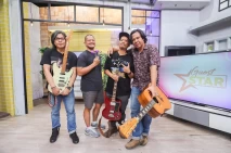 Single Emily Jadi Perayaan...