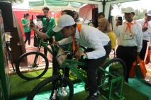 Milo Dukung Mahasiswa...