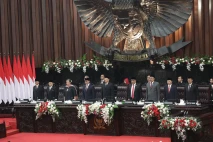 Sidang Paripurna Akhir...