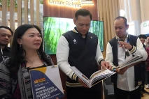 Peluncuran Buku Kompilasi...