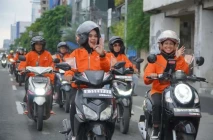 Rayakan Hari Pahlawan, bTaskee...