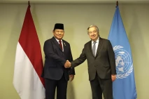 Prabowo Bertemu Sekjen...