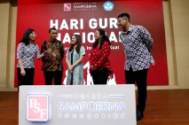 Diskusi Peringatan Hari...