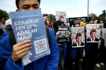 Mahasiswa BEM Seluruh...