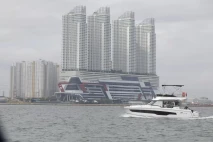 Salaya Yacht Resmi Diluncurkan:...
