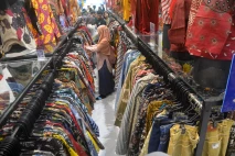 Wajah Baru Batik Benang...